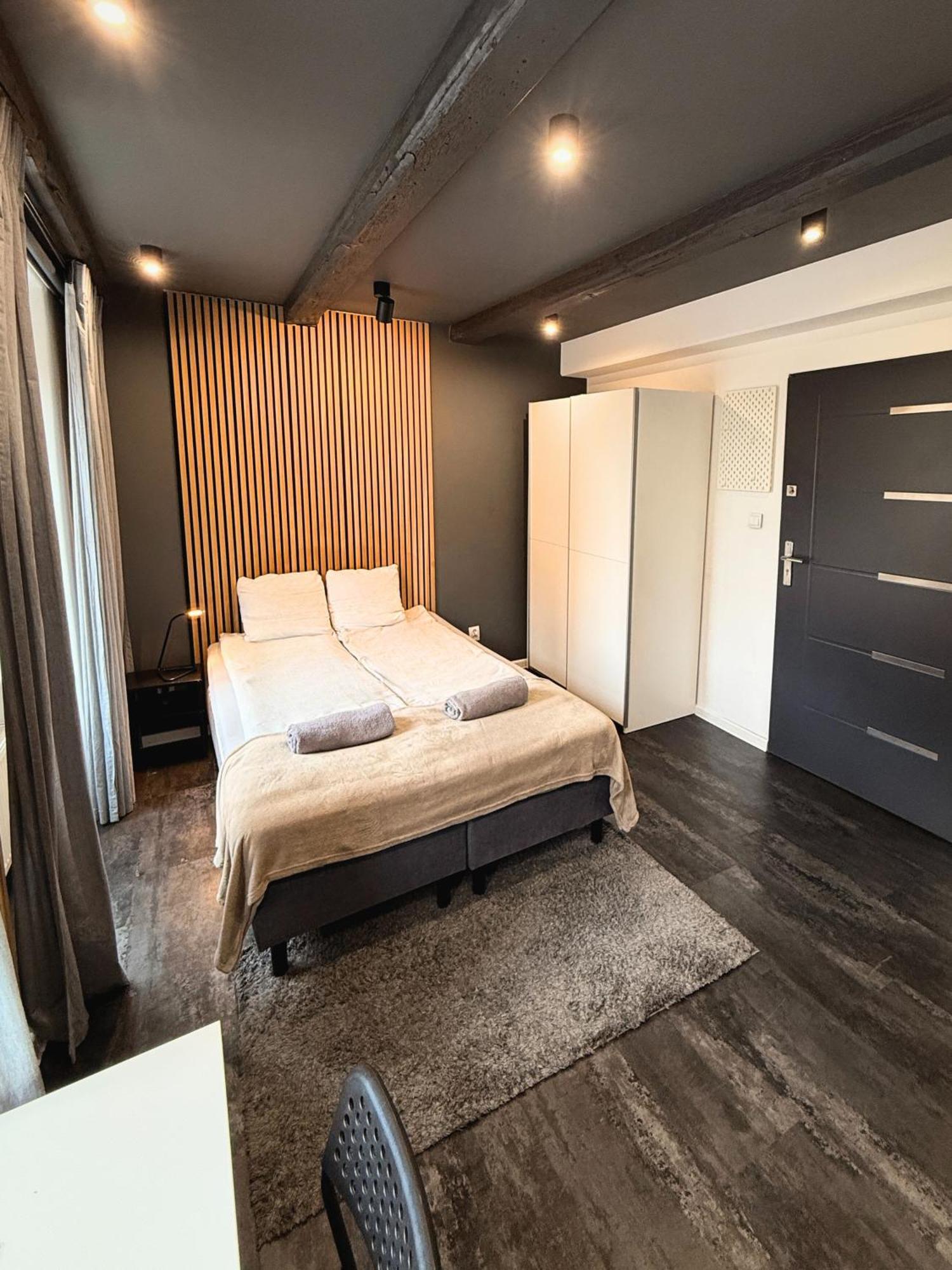 Apartament Z Widokiem Na Pomnik Kopernika - Rynek Staromiejski Stary Toruń Kültér fotó